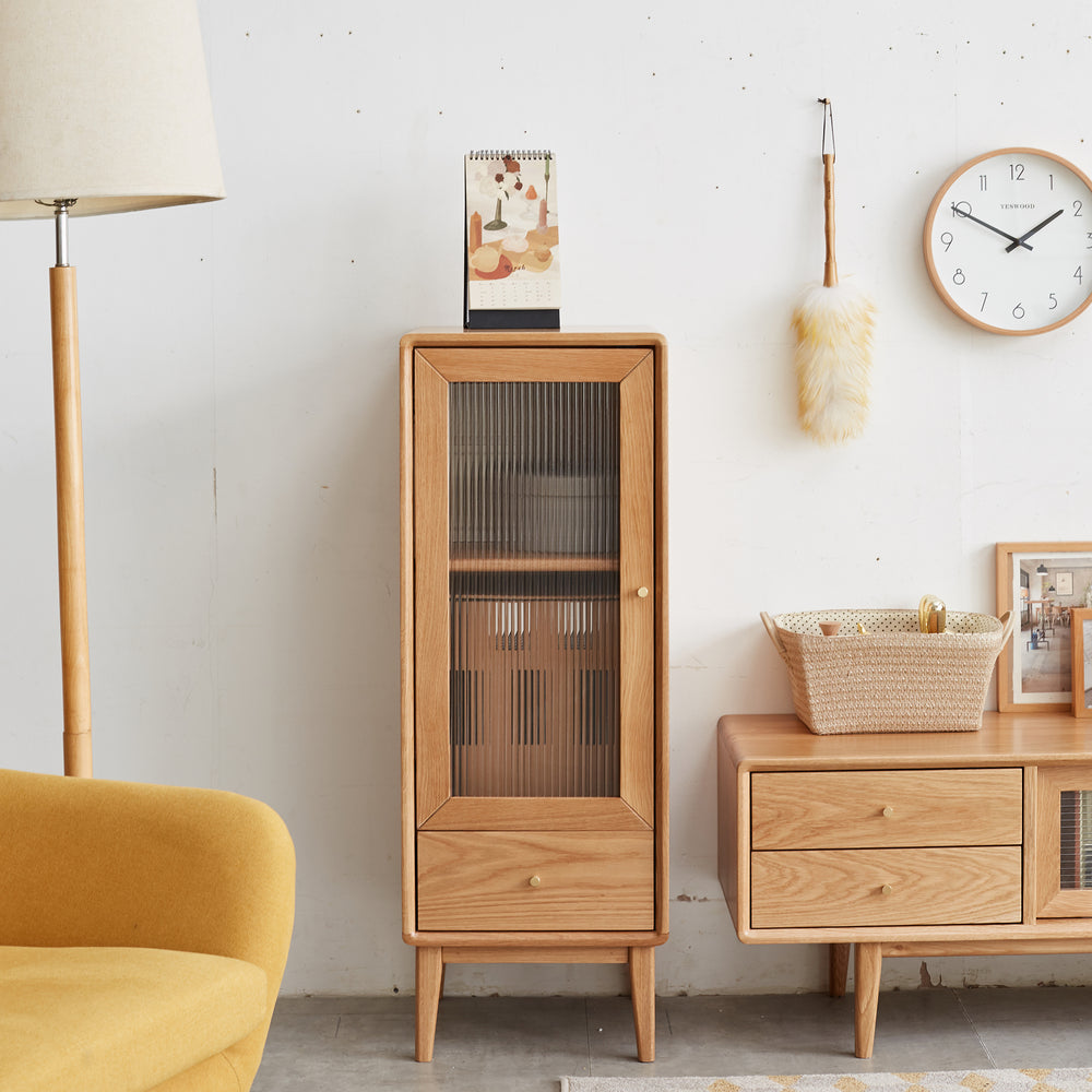 Solid Oak Storage Cabinet with Vintage Glass Door and Brass Handle, 2 Shelves, 1 Drawer - Free-Standing Corner Design for Living Room