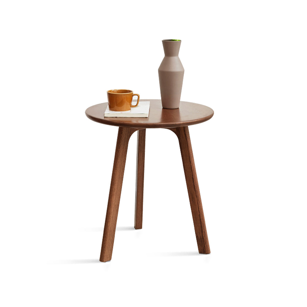 Mid-Century Modern Pebble-Shaped Solid Oak End/Coffee Table — Versatile Night Stand