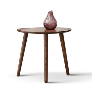 Mid-Century Modern Pebble-Shaped Solid Oak End/Coffee Table — Versatile Night Stand